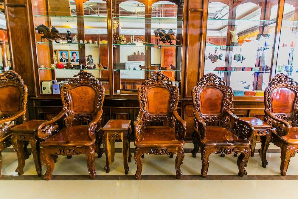 Star Hotel Battambang Exterior photo